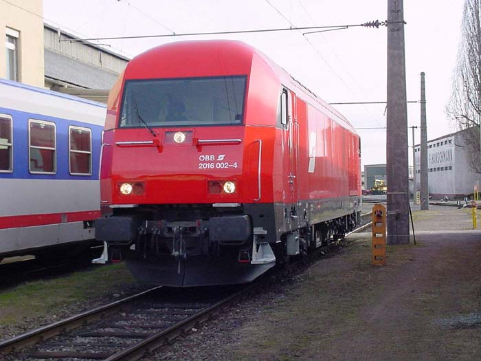 2016.002 bei Ausfahrt aus dem TR-Standort Graz